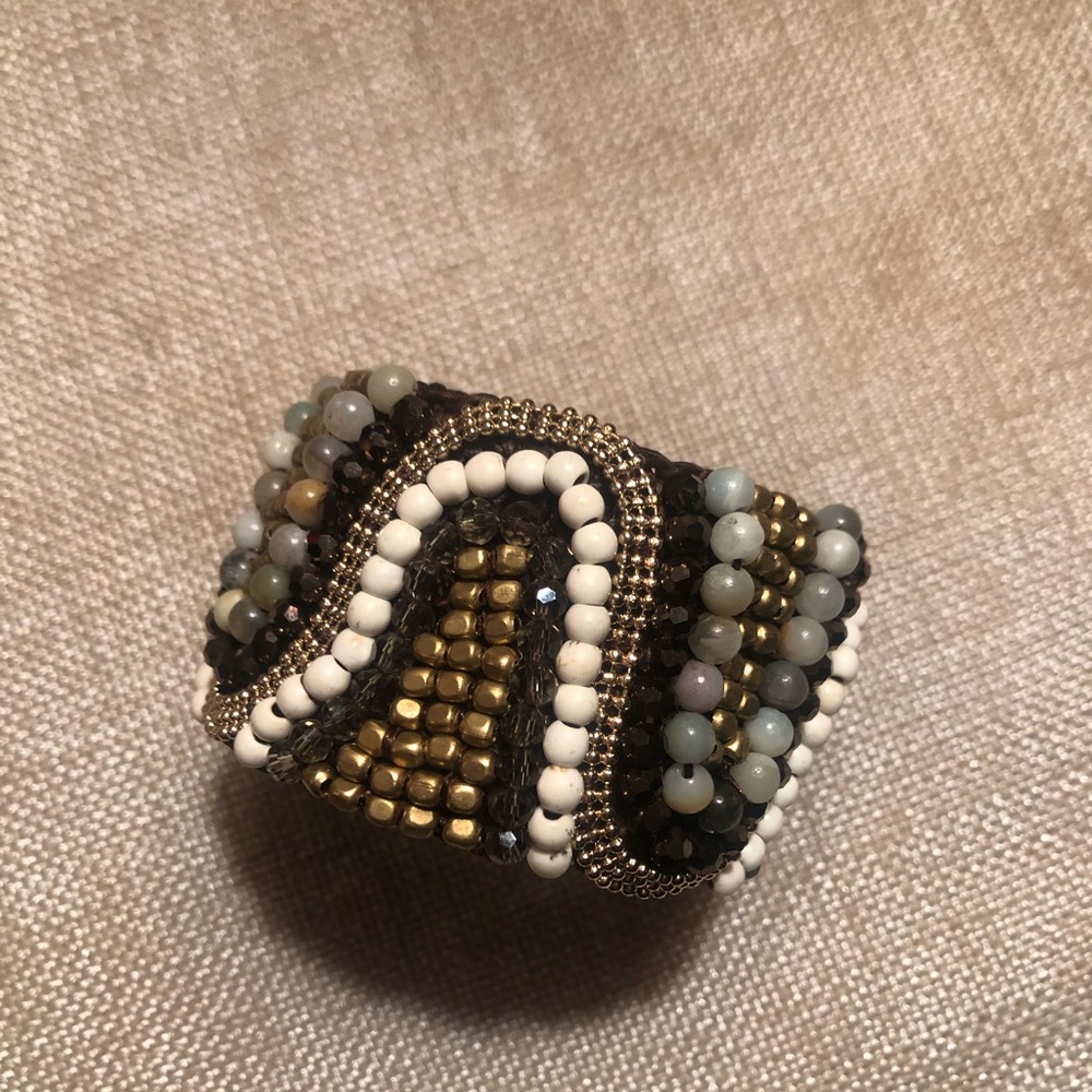 Beaded bracelet cuff